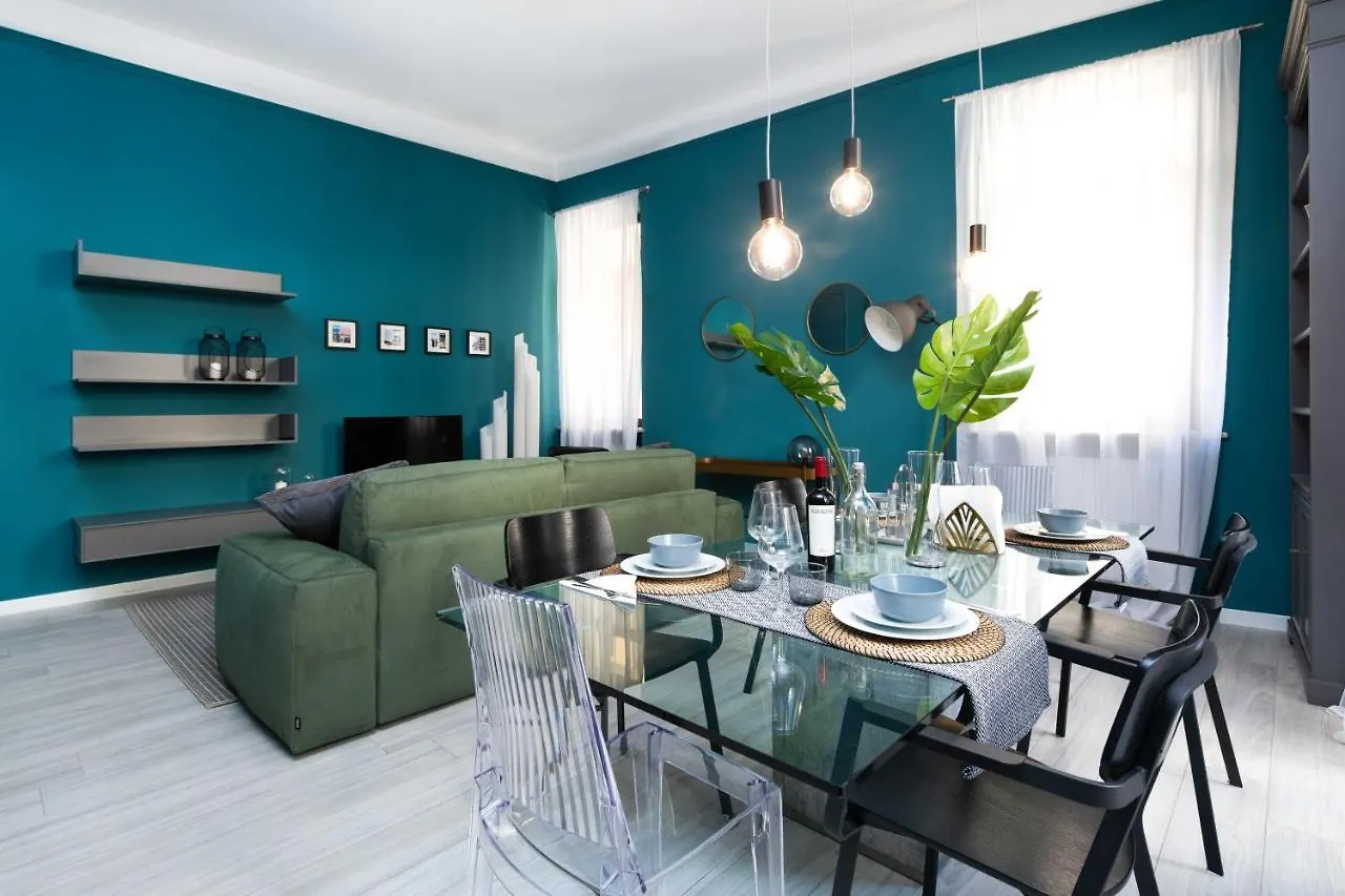 The Suite Home Verona Apartment